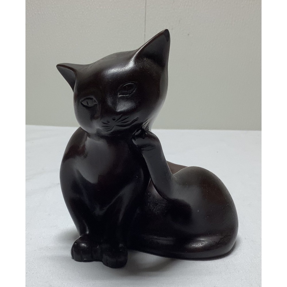 Brown Cat Scratching Figurine Faux Ironwood Heavy Resin 6 1/2" kitty